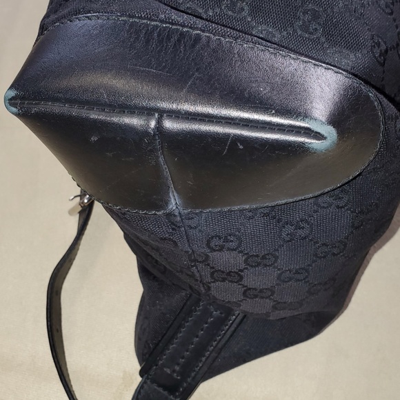 Gucci Messenger Bag, classic design - Picture 5 of 9